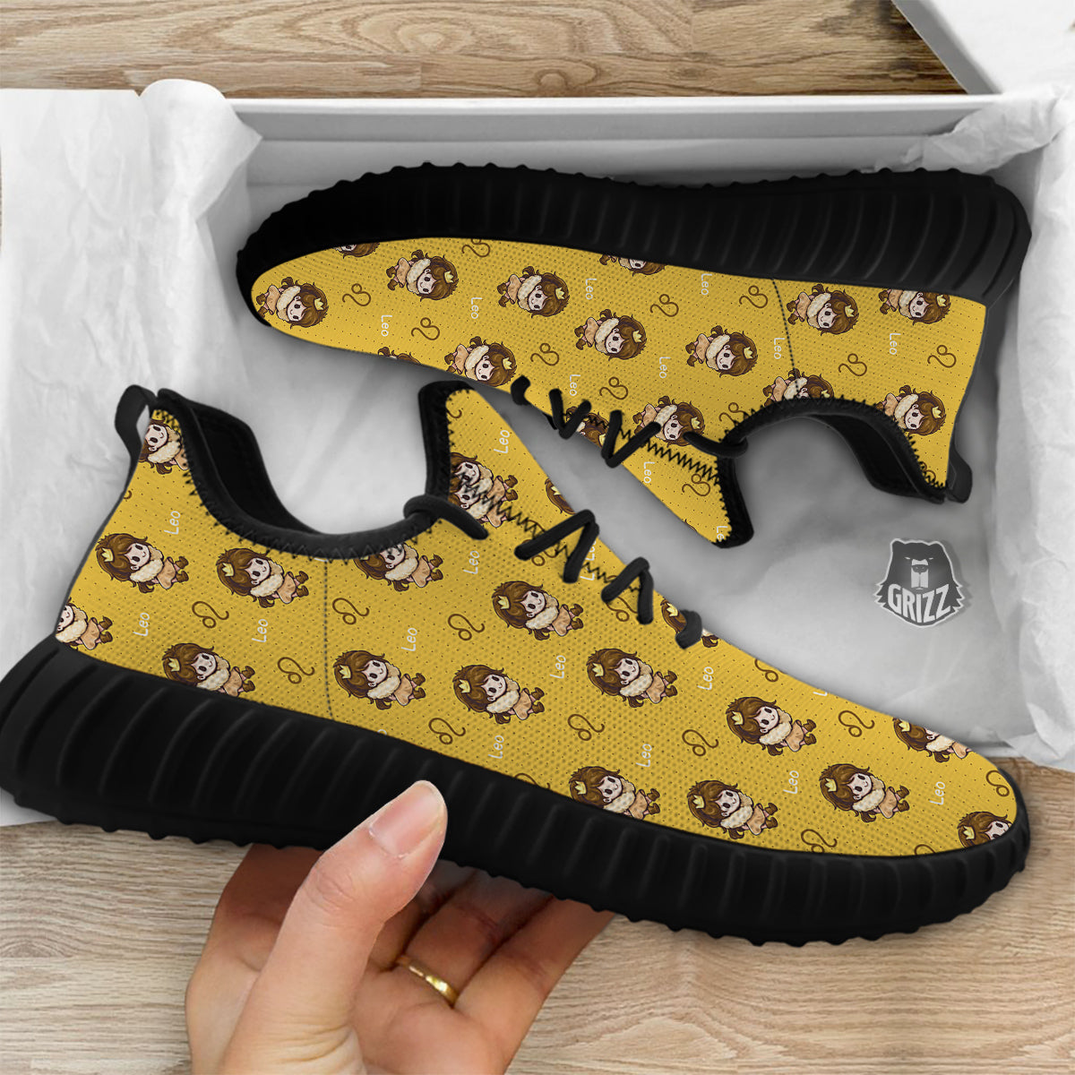 Leo Cute Cartoon Print Pattern Black Walking Shoes-grizzshop