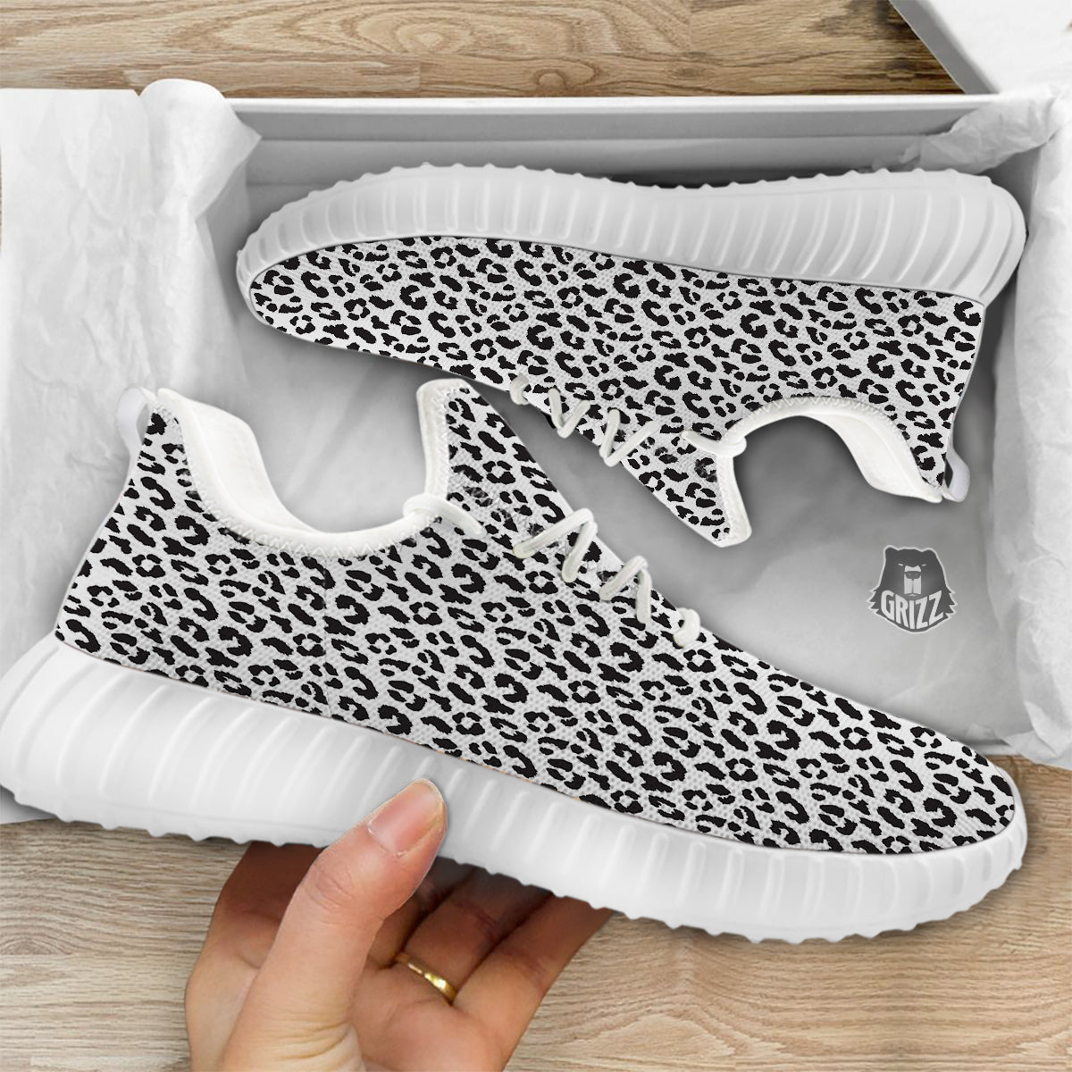 Leopard White Print Pattern White Walking Shoes-grizzshop