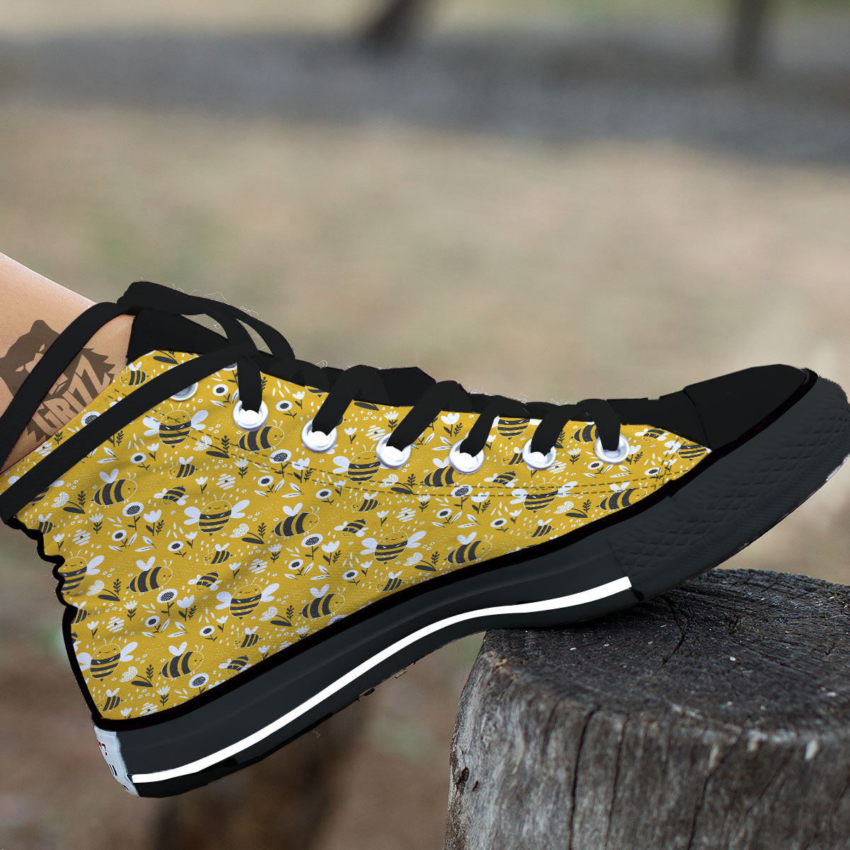 Little Bee Print Pattern High Top Shoes-grizzshop