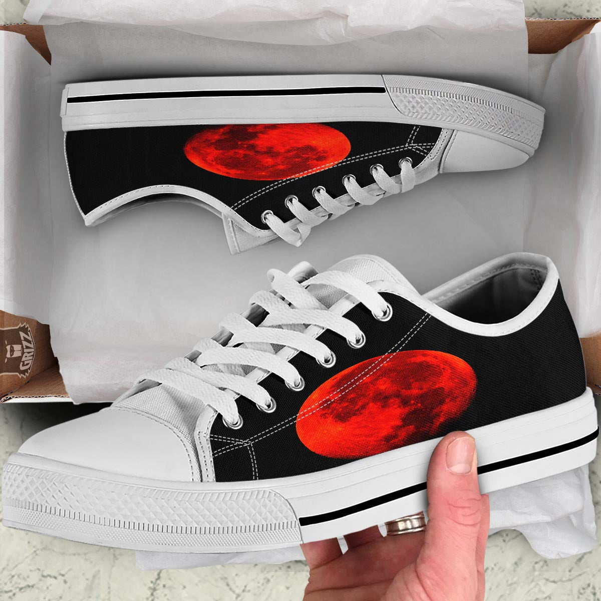 Lunar Eclipse Super Blood Moon Print White Low Top Shoes-grizzshop