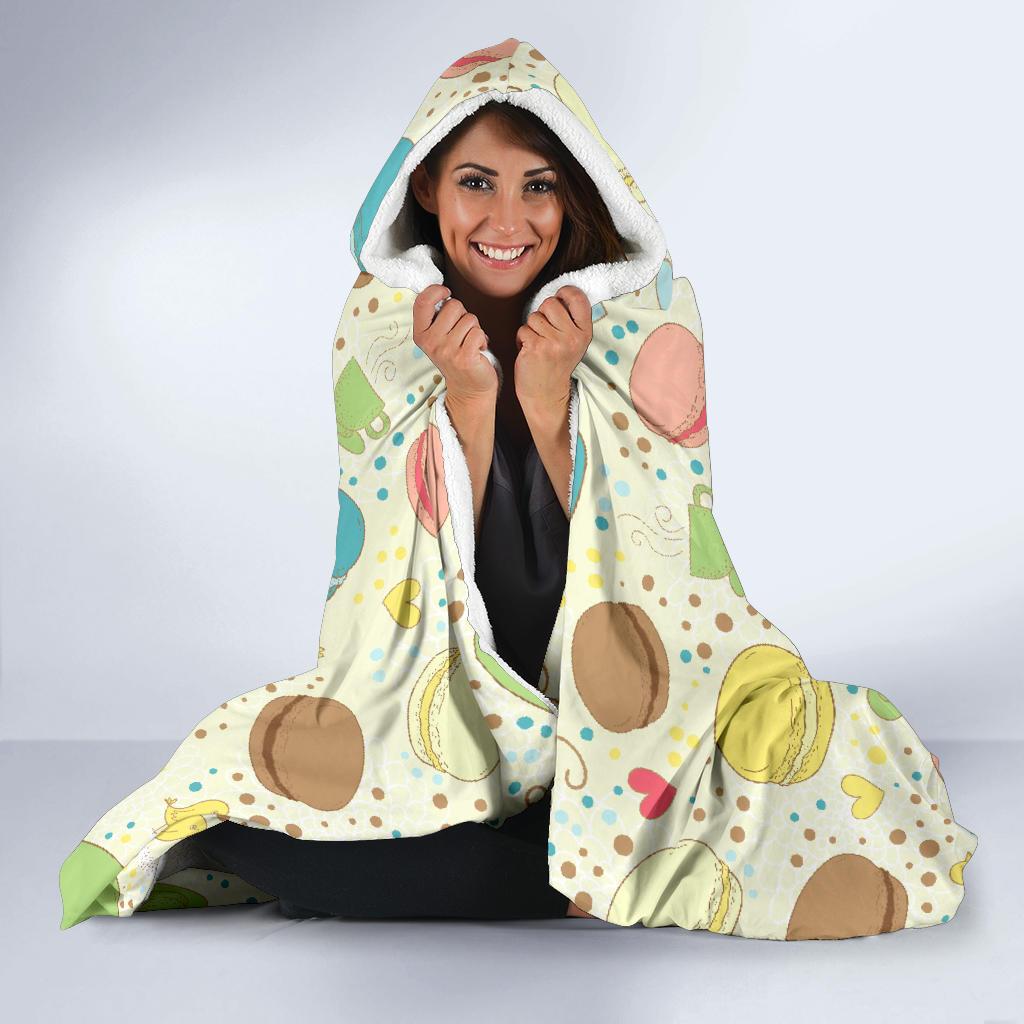 Macaron Sweet Pattern Print Hooded Blanket-grizzshop