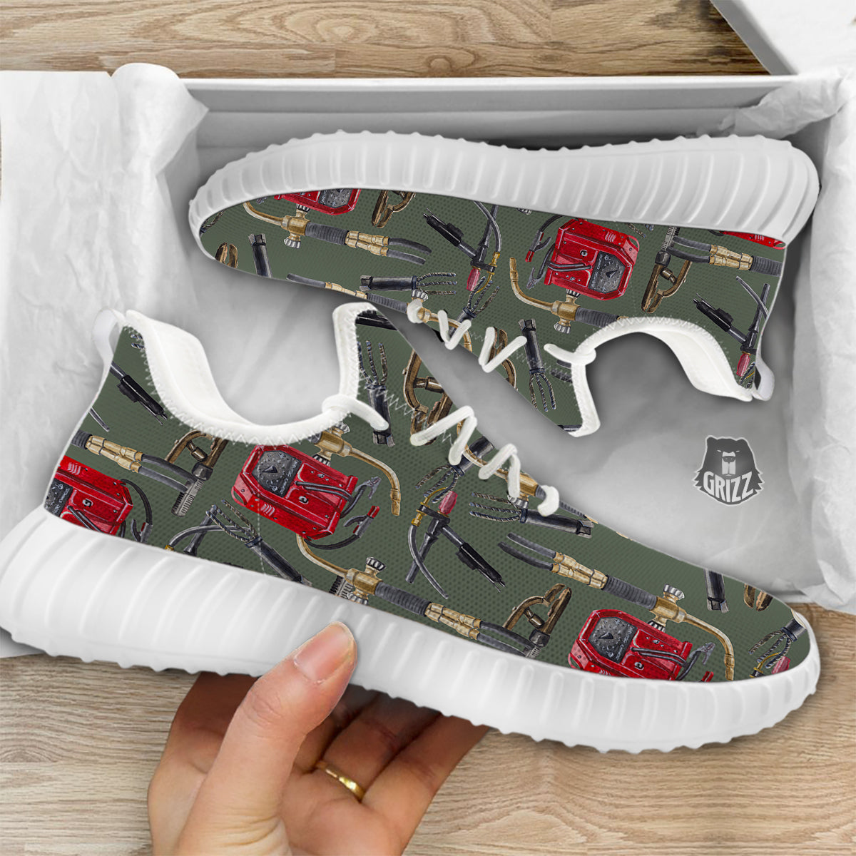 Machine Welding Print Pattern White Walking Shoes-grizzshop
