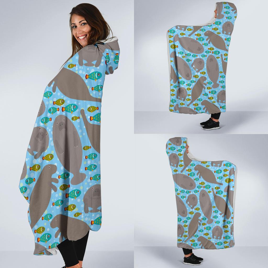Manatee Pattern Print Hooded Blanket-grizzshop