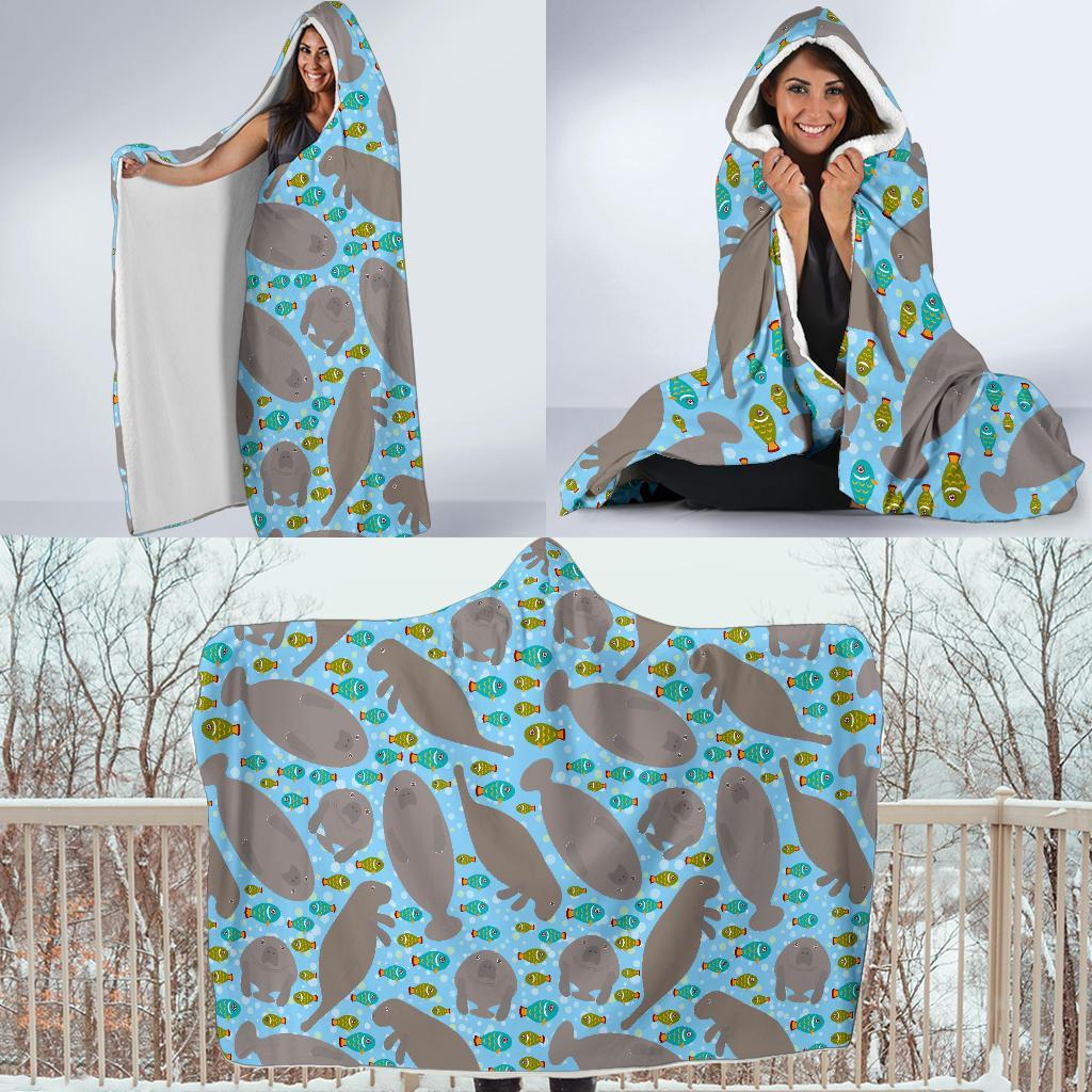 Manatee Pattern Print Hooded Blanket-grizzshop