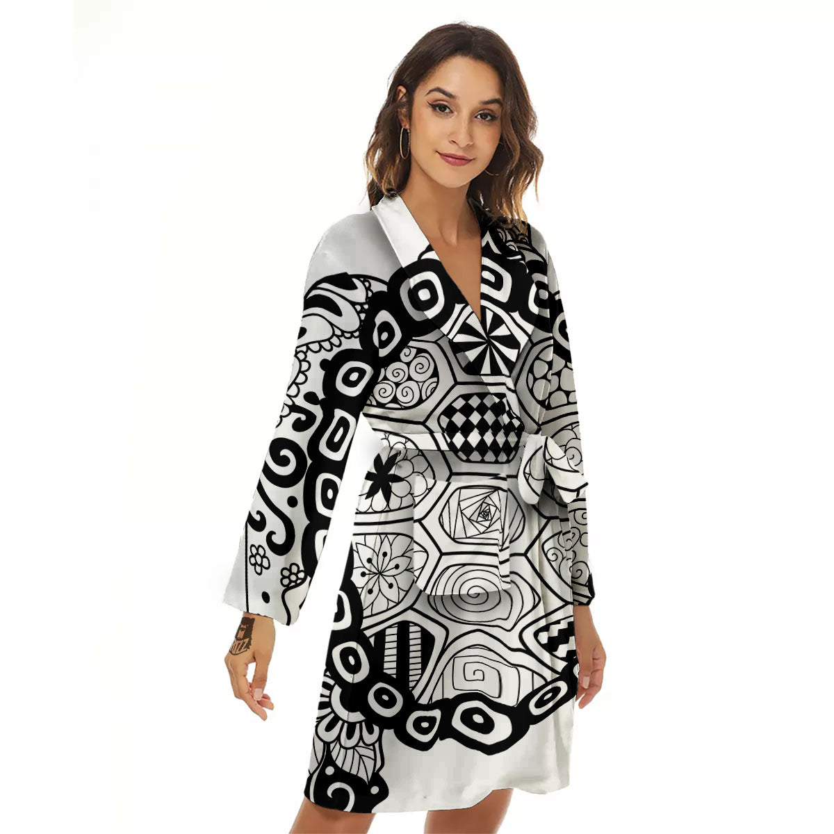 Maori Sea Turtle White And Black Print Women's Robe-grizzshop