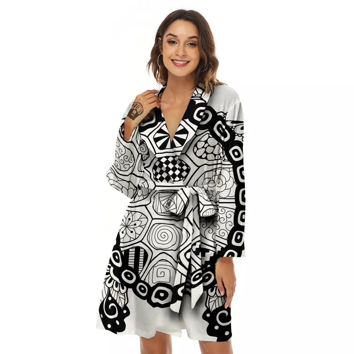 Maori Sea Turtle White And Black Print Women's Robe-grizzshop