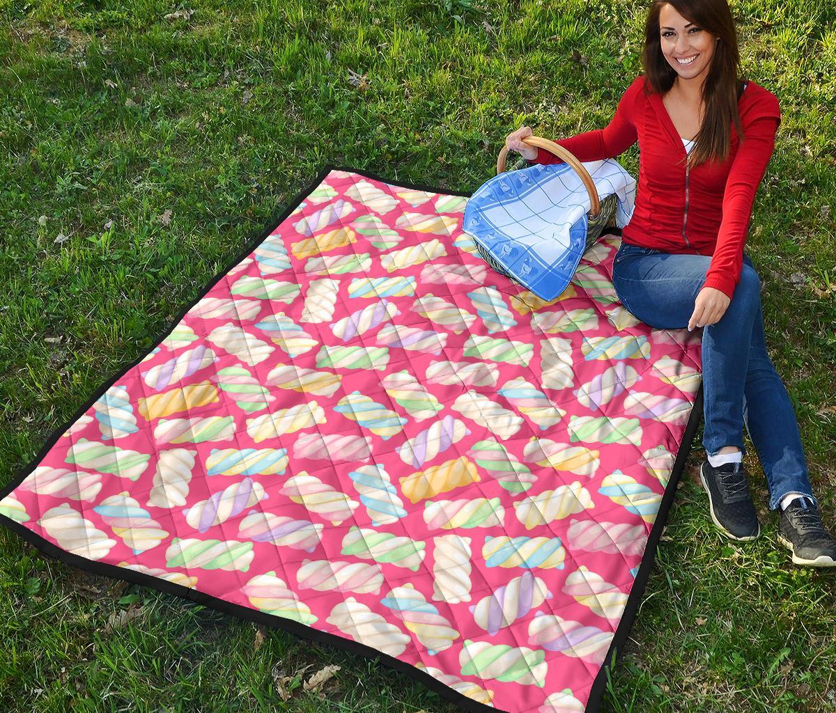 Marshmallow Pink Pattern Print Quilt-grizzshop