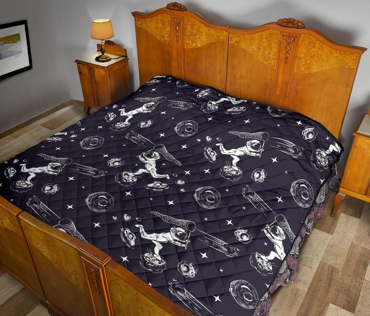 Metero Astronaut Print Pattern Quilt-grizzshop