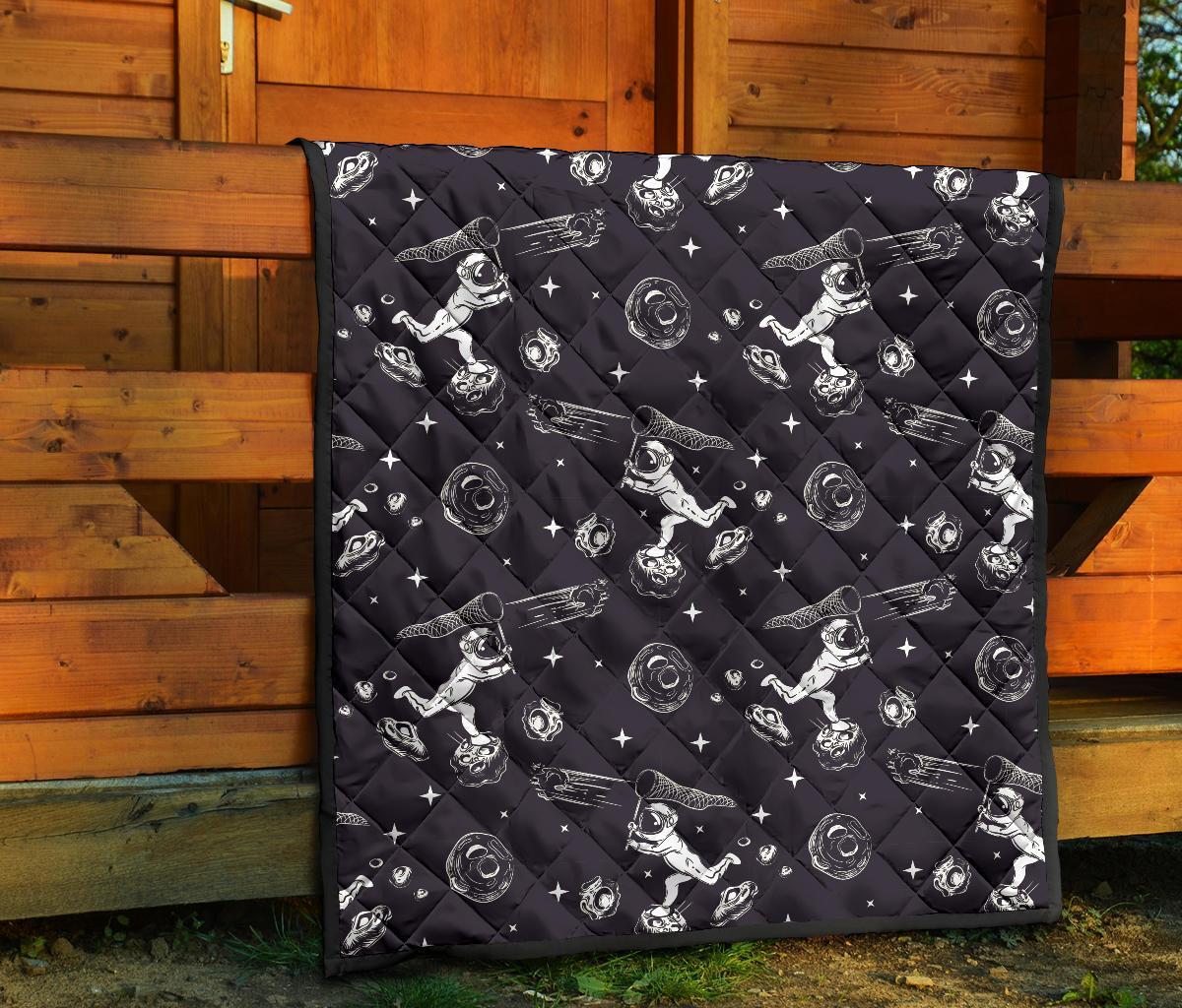 Metero Astronaut Print Pattern Quilt-grizzshop