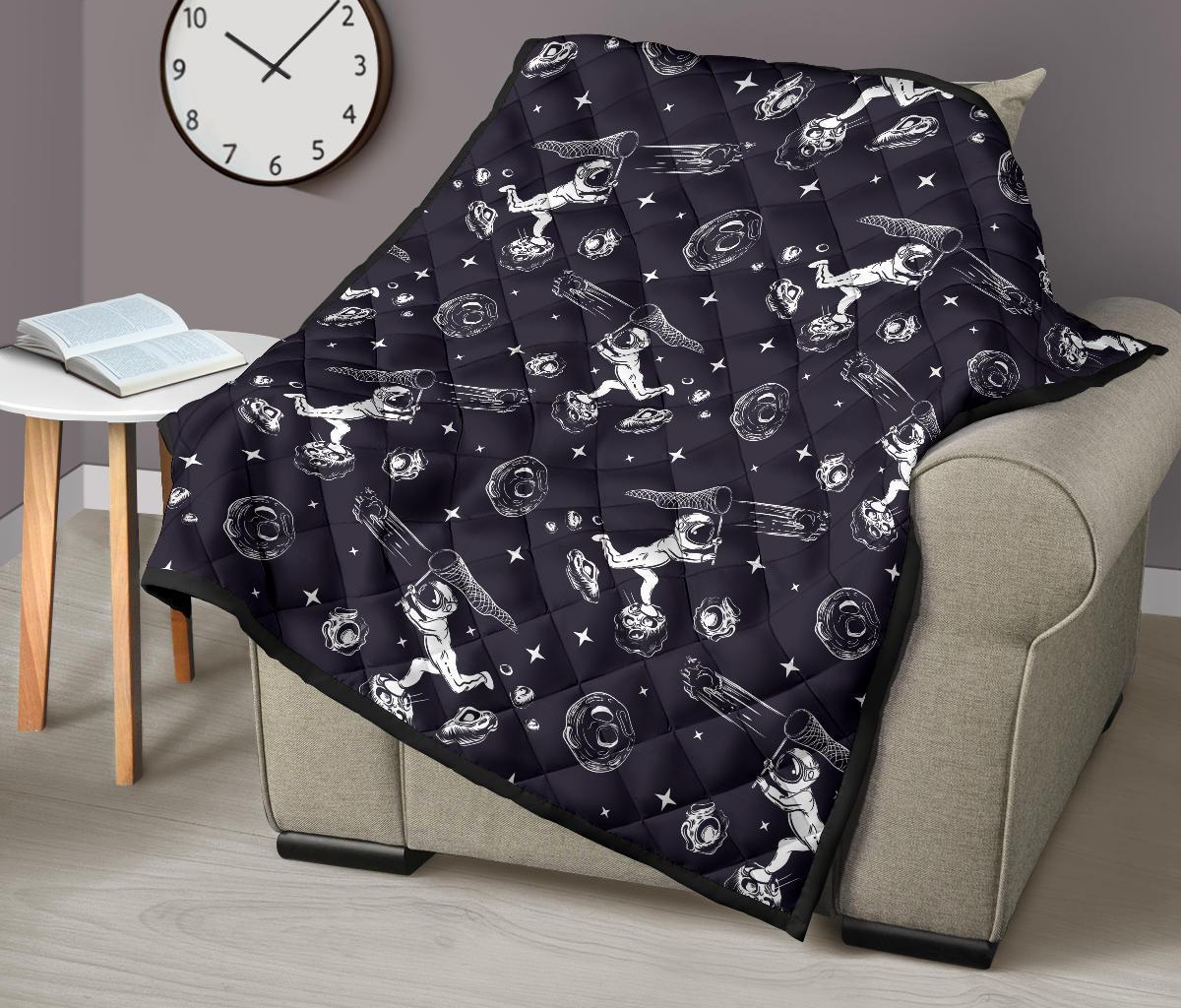 Metero Astronaut Print Pattern Quilt-grizzshop