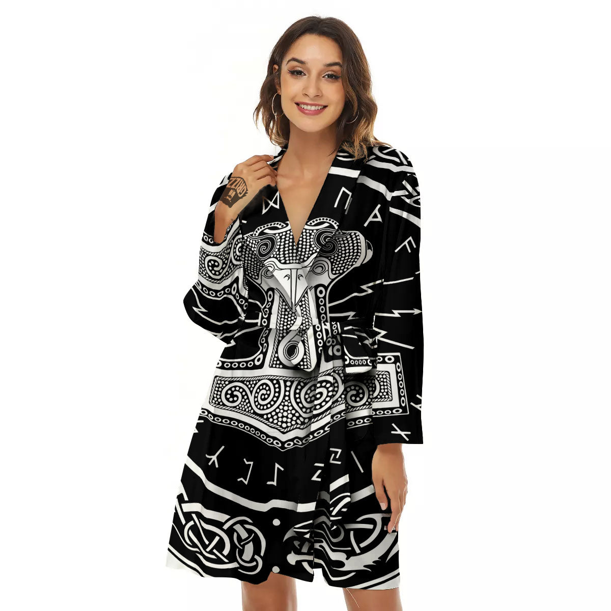 Mjolnir White And Black Print Women's Robe-grizzshop