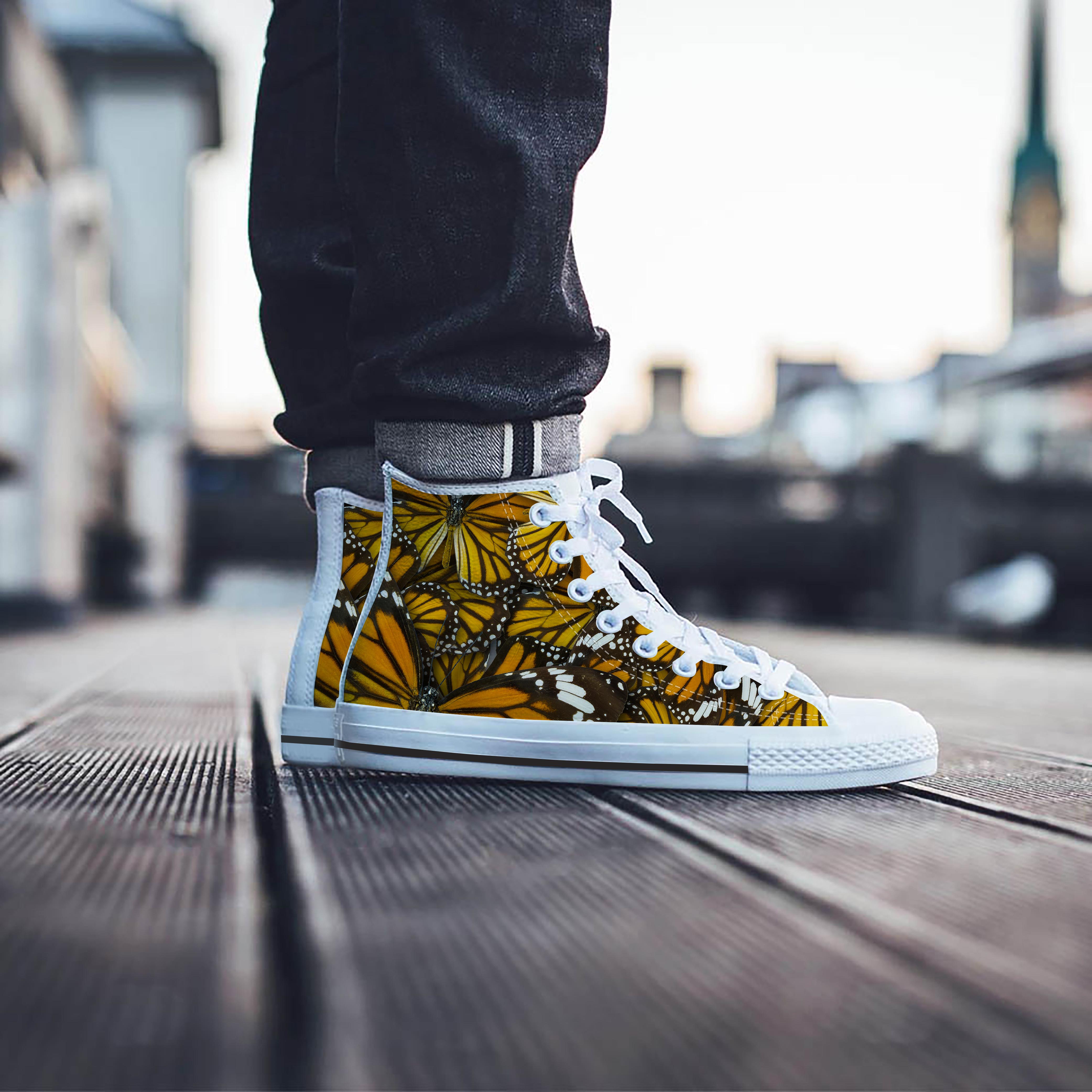 Monarch Butterfly Pattern Print Men's High Top Shoes-grizzshop