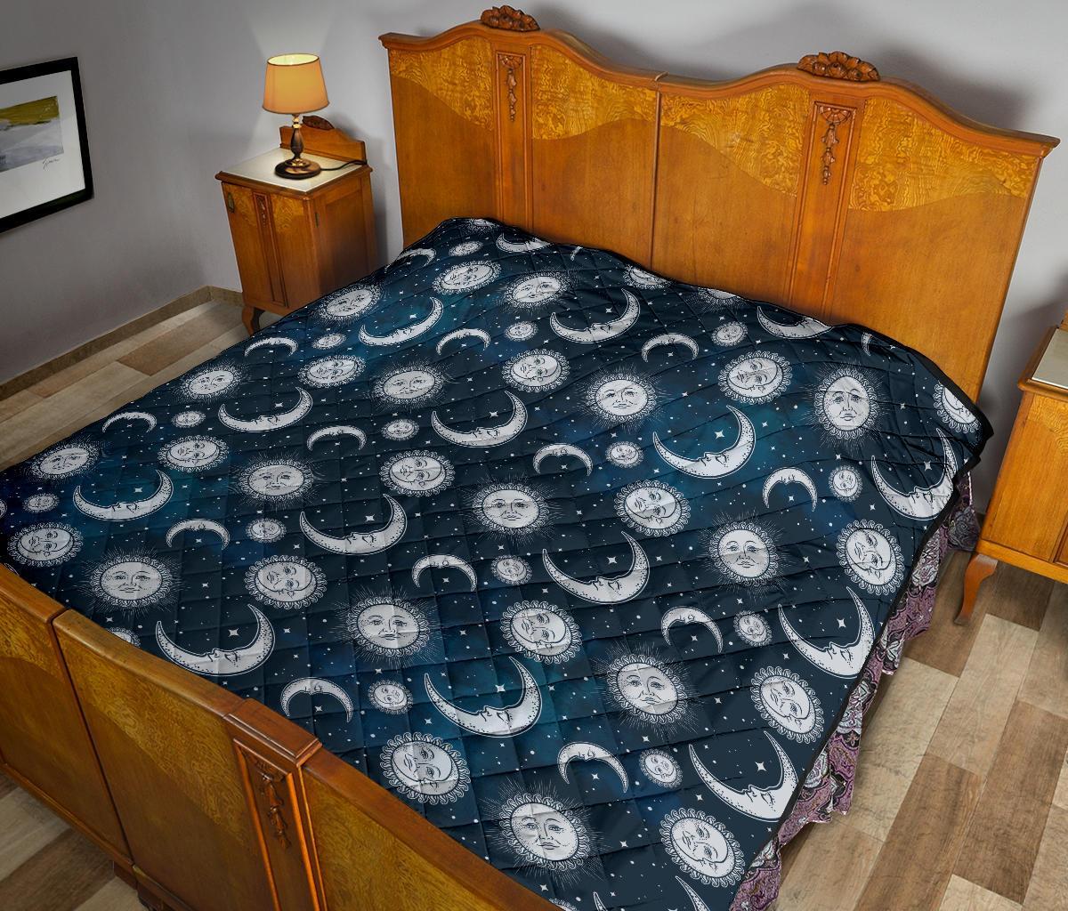 Moon Sun Pattern Print Quilt-grizzshop