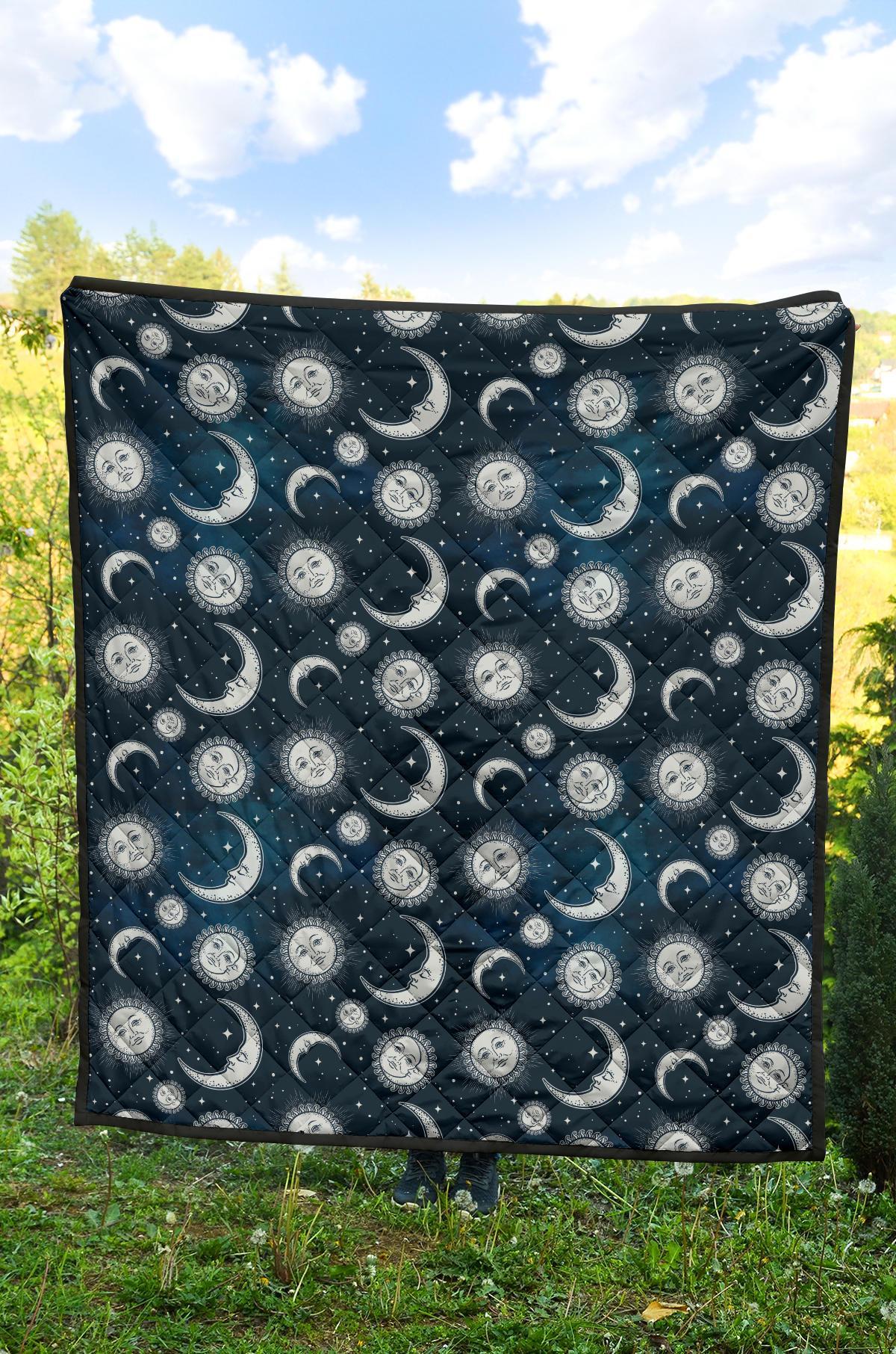 Moon Sun Pattern Print Quilt-grizzshop