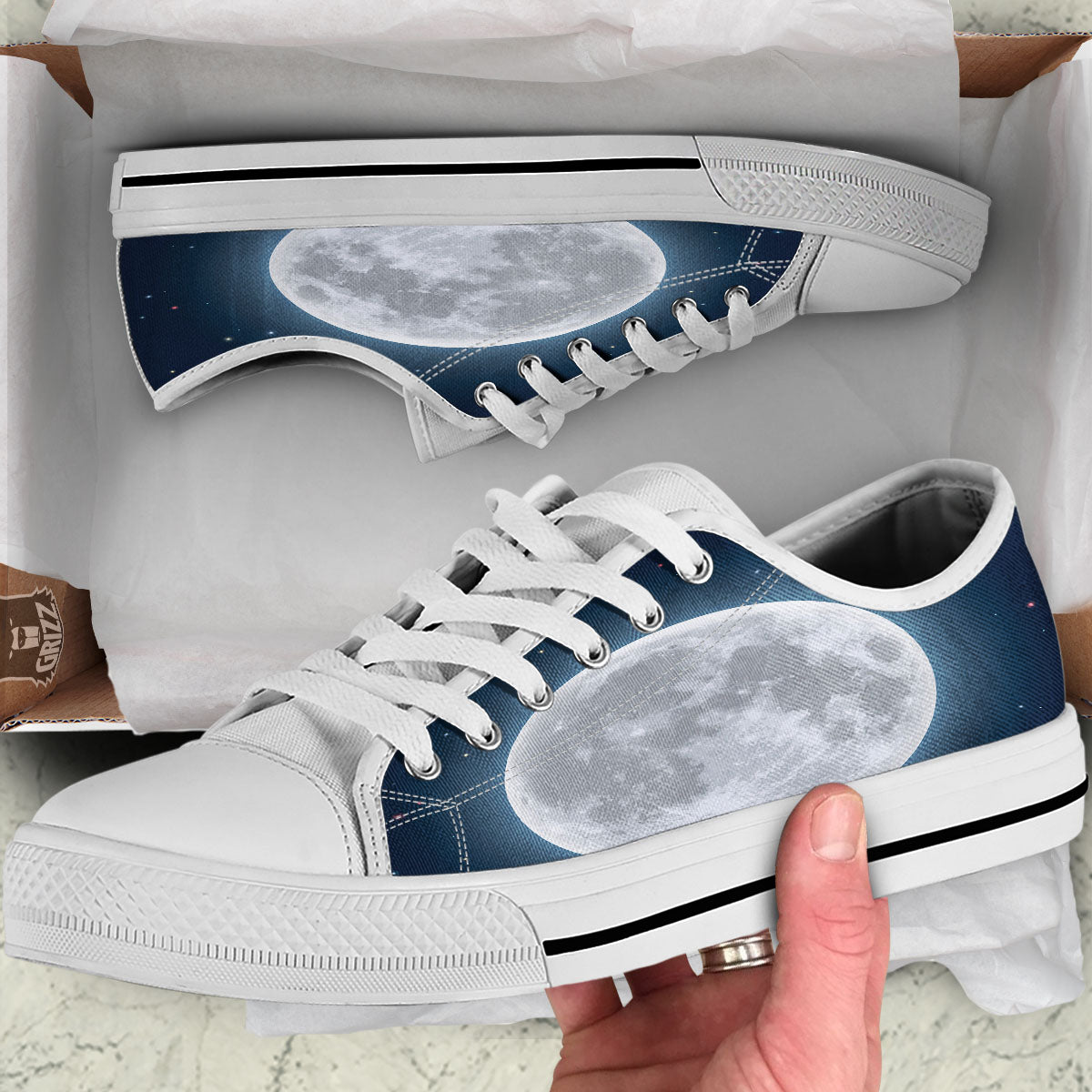 Moonlight And Night Sky Print White Low Top Shoes-grizzshop