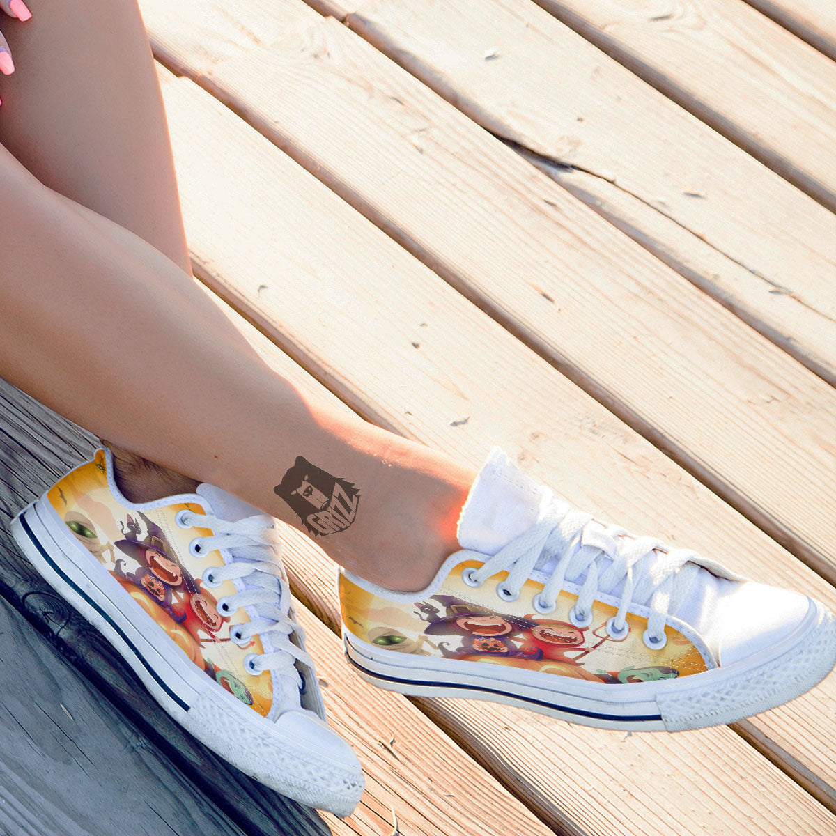 Moonlight Halloween Print White Low Top Shoes-grizzshop