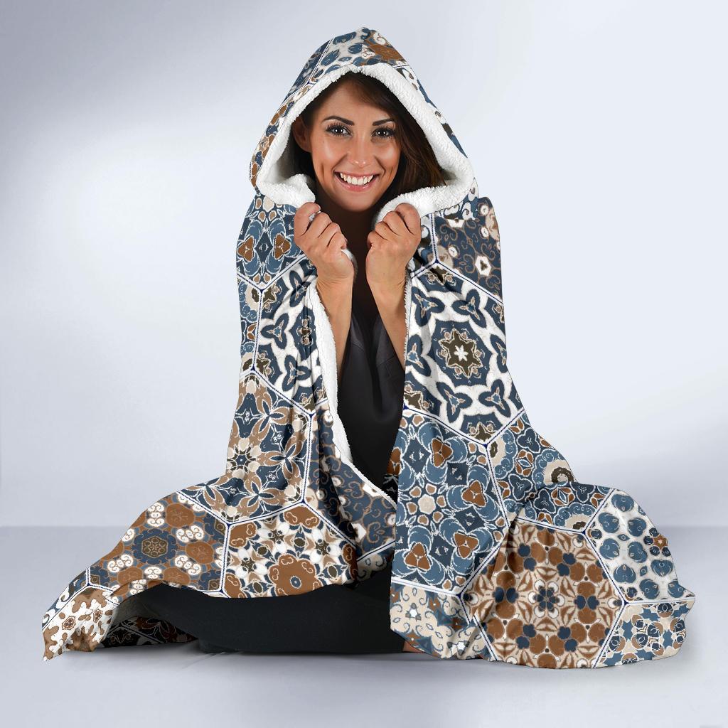 Mosaic Print Pattern Hooded Blanket-grizzshop