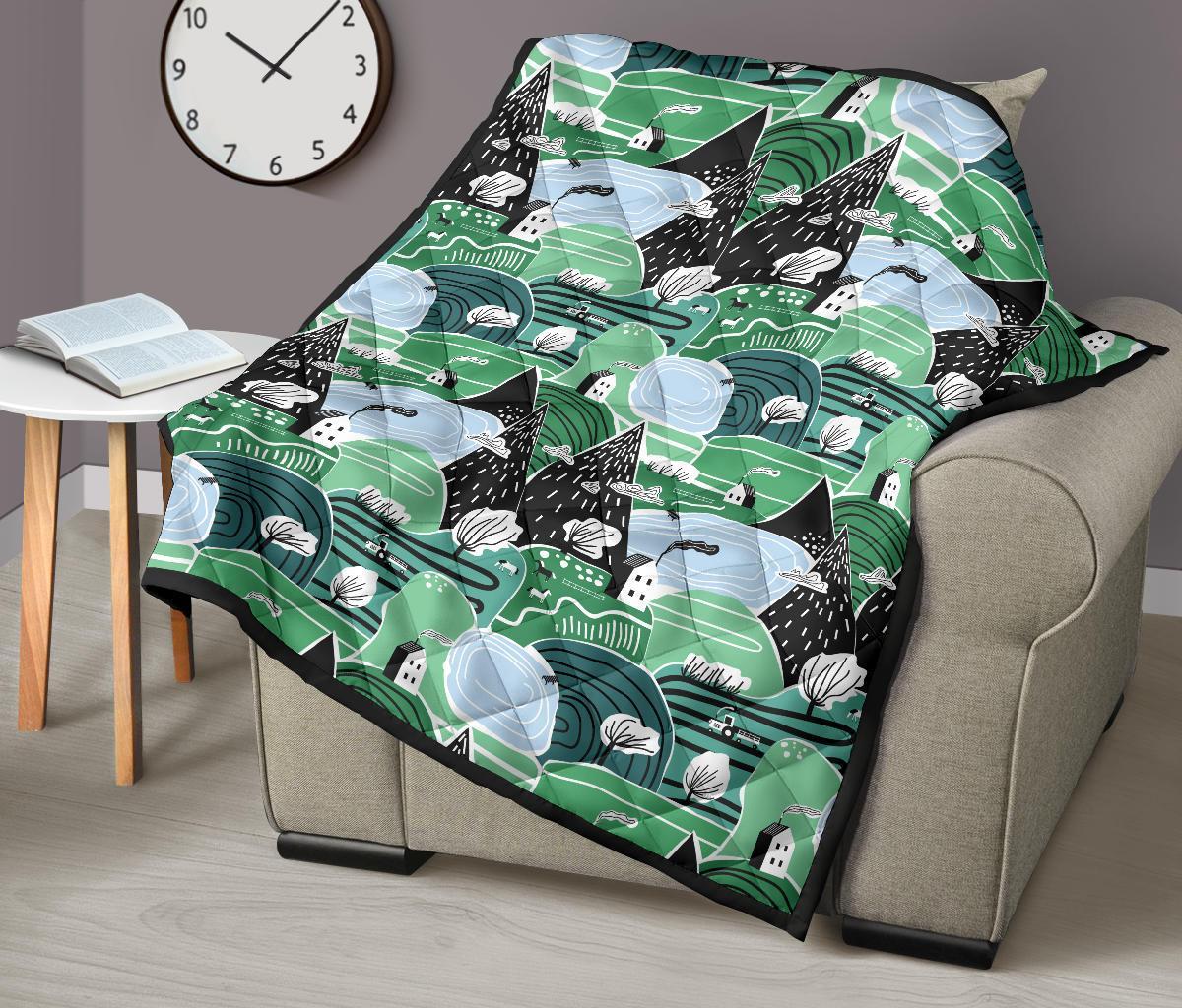 Mountain Cartoon Pattern Print Quilt-grizzshop