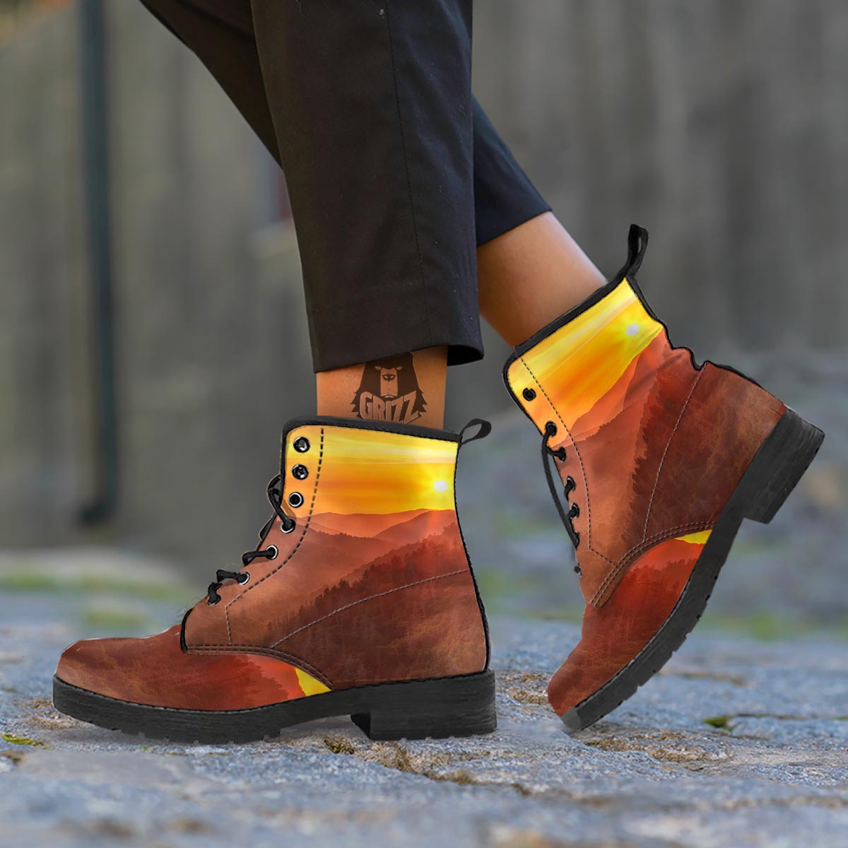 Mountain Sunset Print Leather Boots-grizzshop