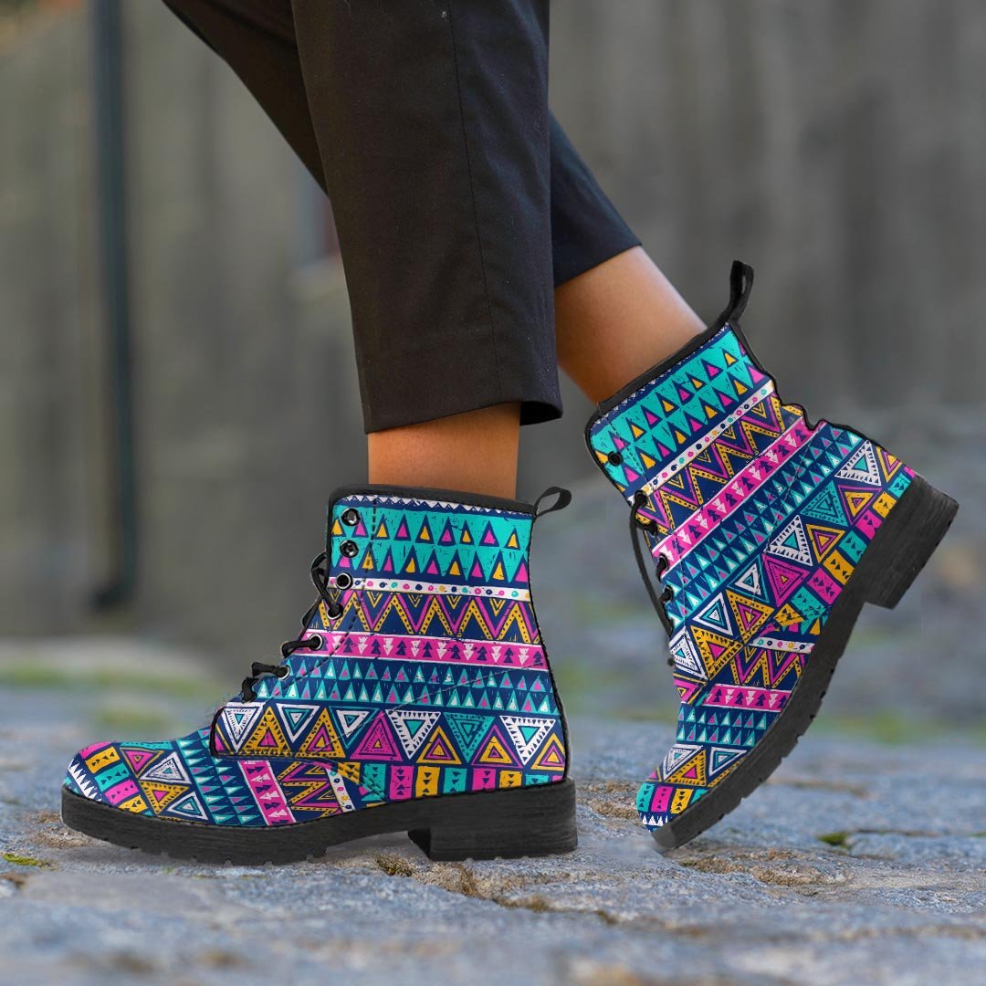 Multicolor Native Aztec Trippy Striped Men's Boots-grizzshop