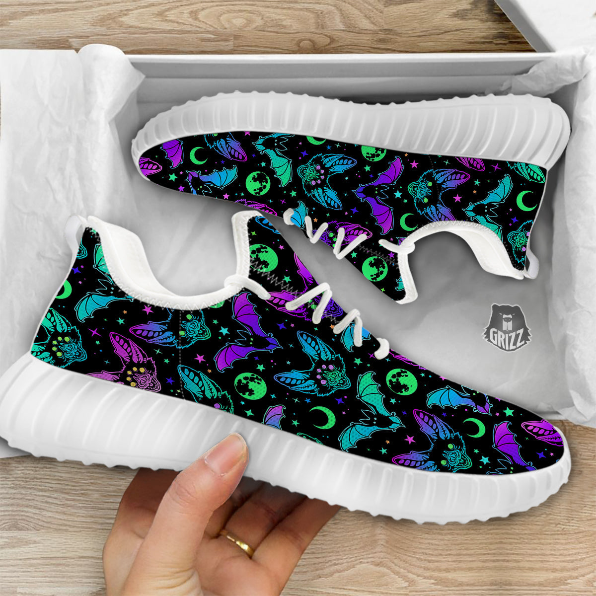 Multicolored Bats Print Pattern White Walking Shoes-grizzshop