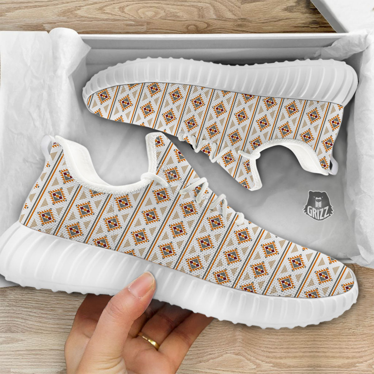Navajo Ethnic Southwestern Print Pattern White Walking Shoes-grizzshop