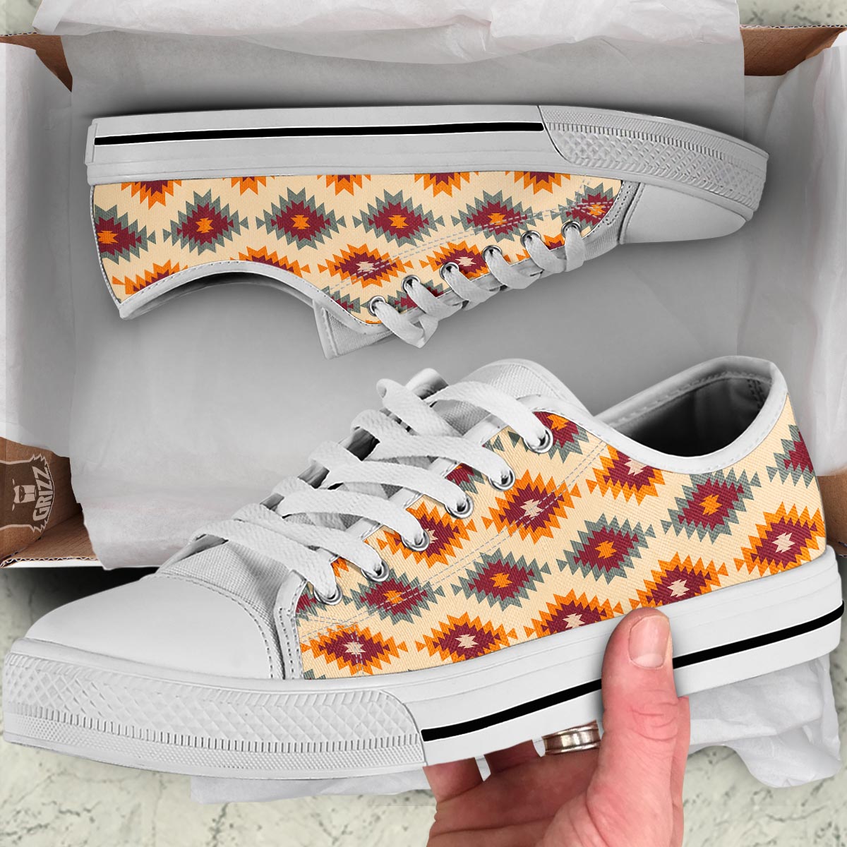 Navajo Tribal Southwestern Print Pattern White Low Top Shoes-grizzshop