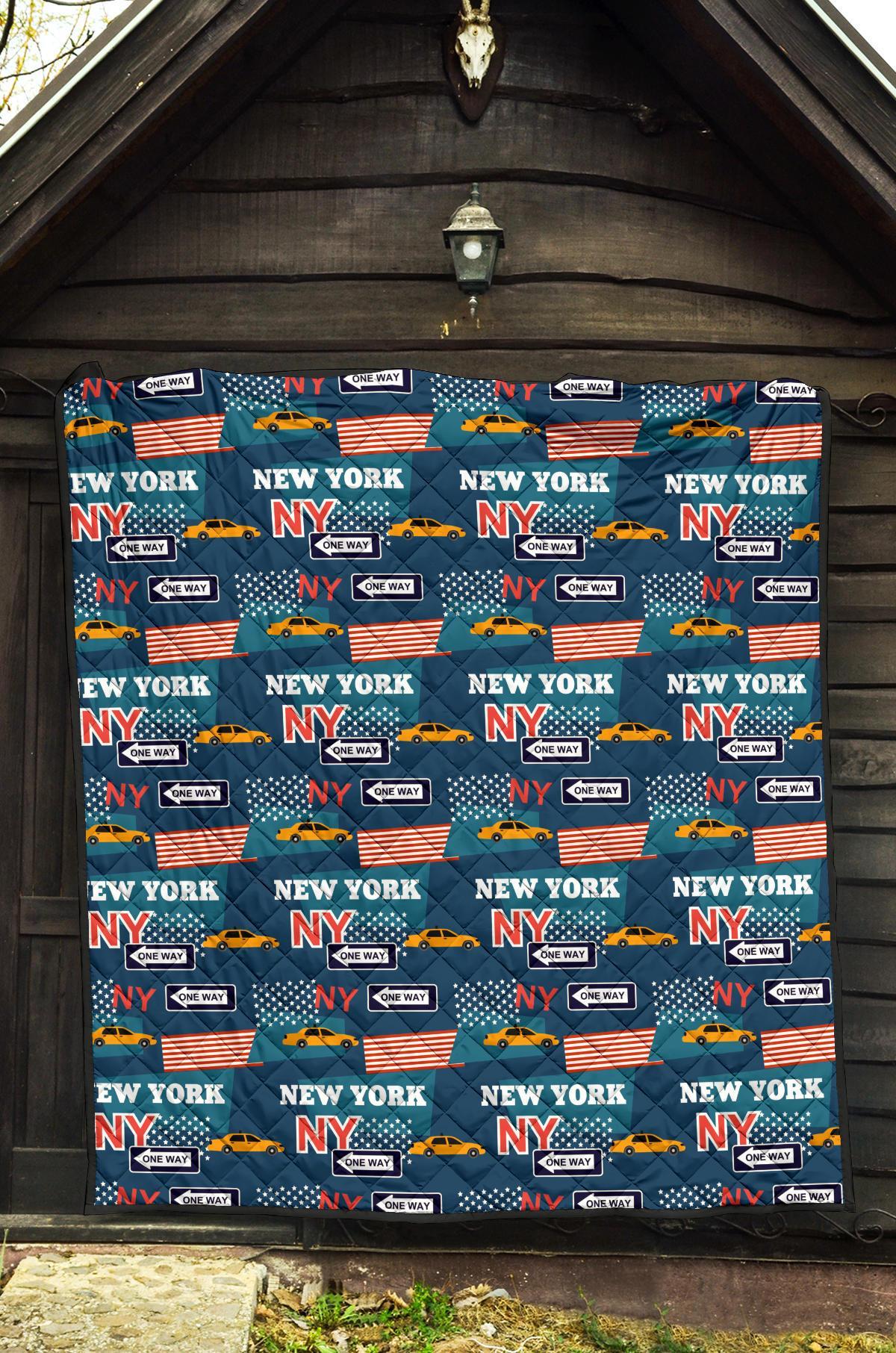 New York Pattern Print Quilt-grizzshop