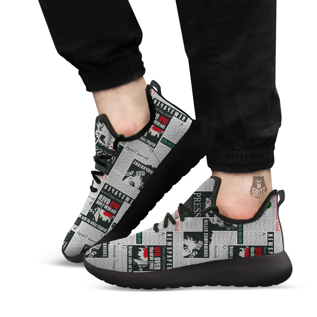 Newspaper Headlines Alien Print Pattern Black Athletic Shoes-grizzshop