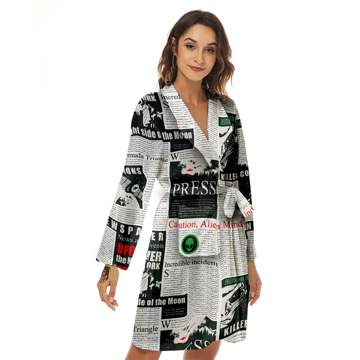 Newspaper Headlines Alien Print Pattern Women's Robe-grizzshop