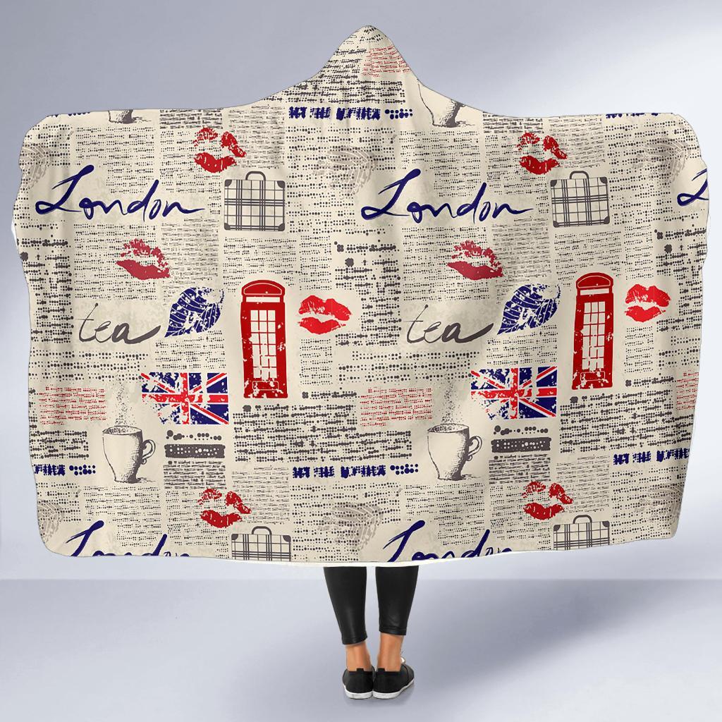 Newspaper Pattern Print Hooded Blanket-grizzshop