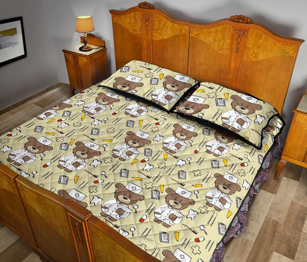 Nurse Teddy Bear Pattern Print Bed Set Quilt-grizzshop