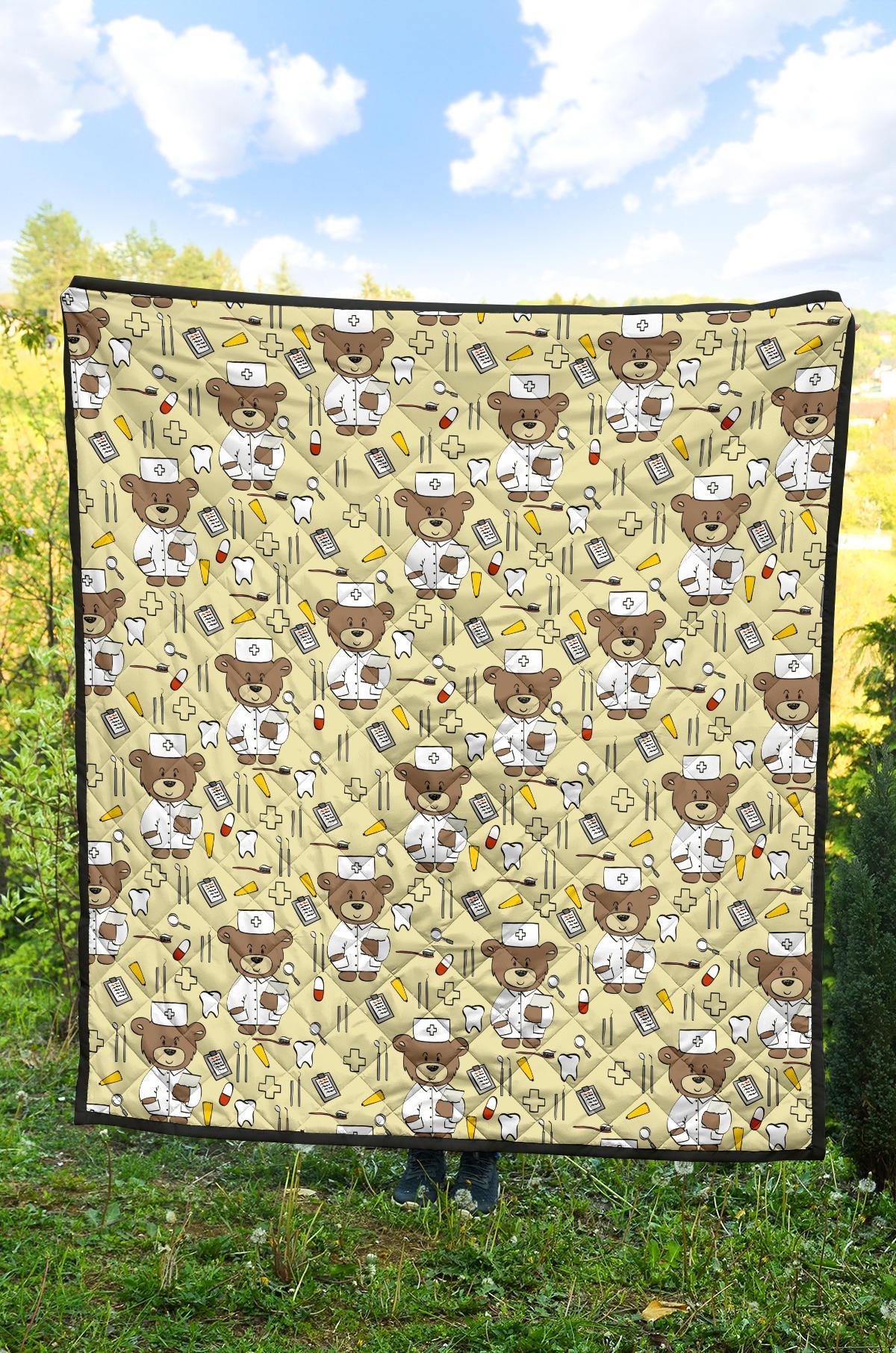 Nurse Teddy Bear Pattern Print Quilt-grizzshop