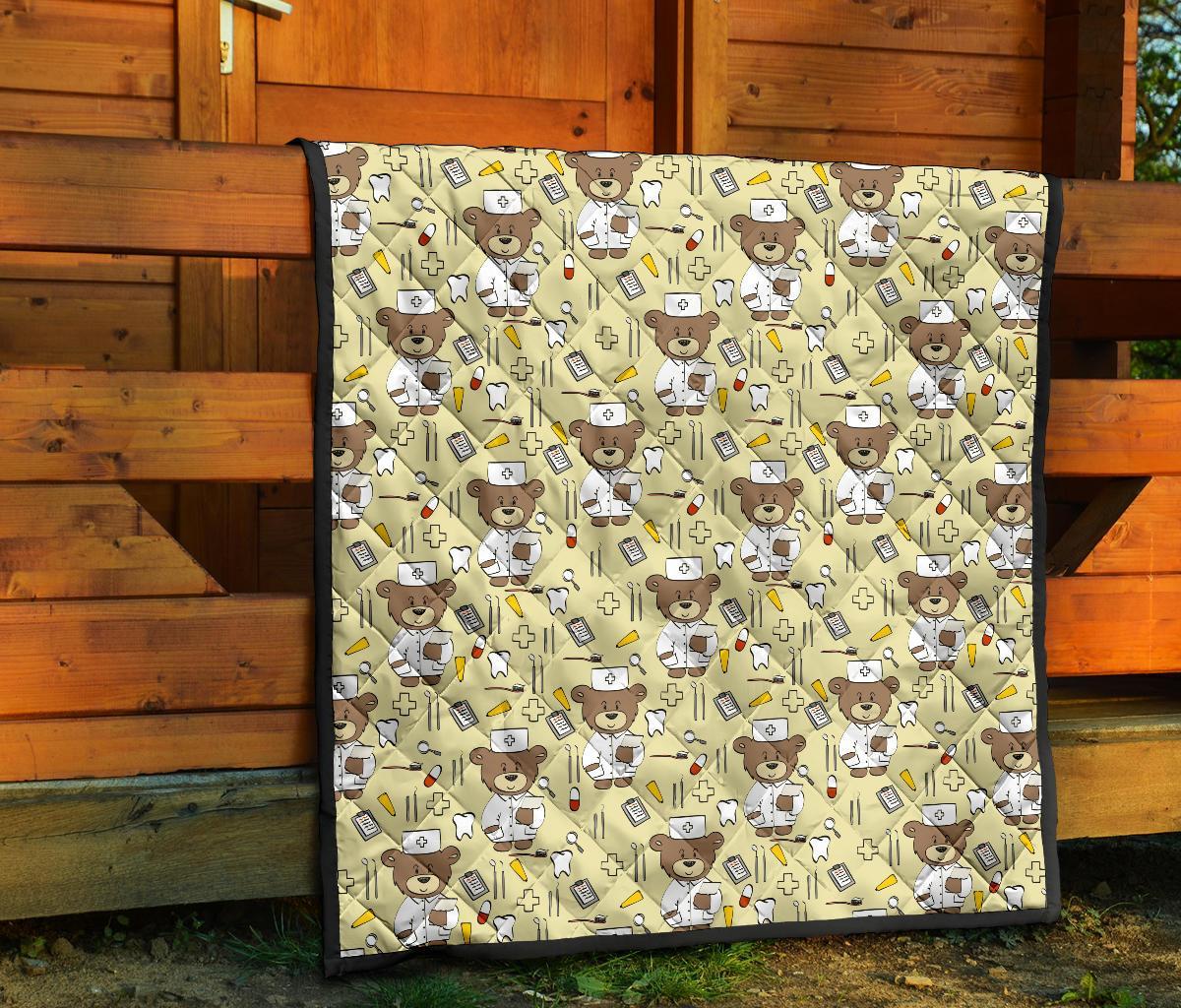 Nurse Teddy Bear Pattern Print Quilt-grizzshop