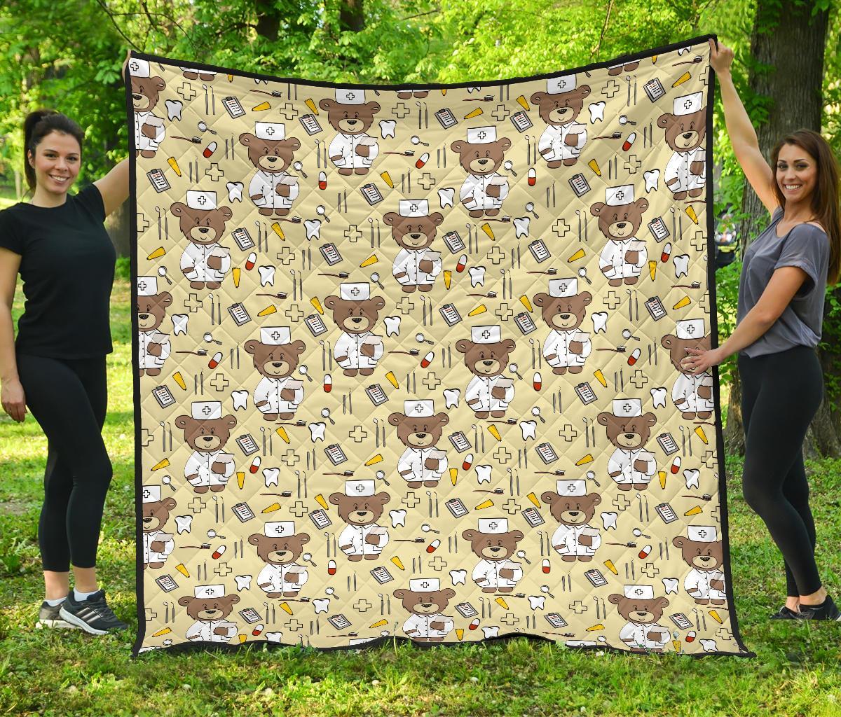 Nurse Teddy Bear Pattern Print Quilt-grizzshop