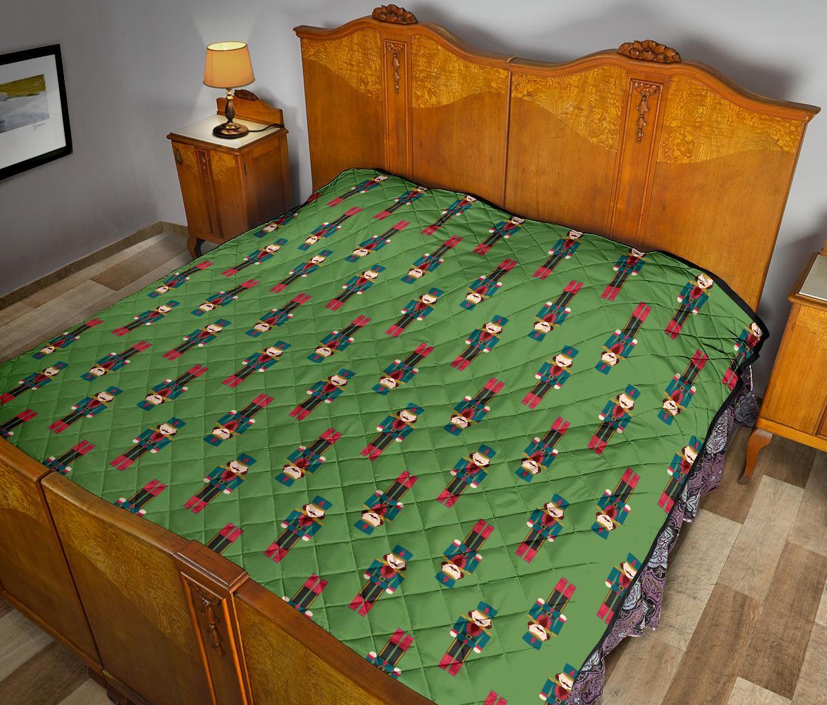 Nutcracker Green Pattern Print Quilt-grizzshop