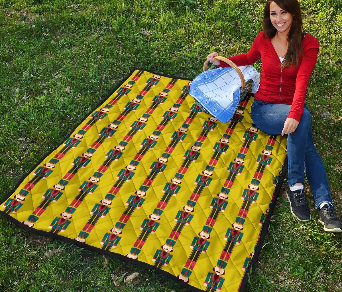 Nutcracker Yellow Pattern Print Quilt-grizzshop