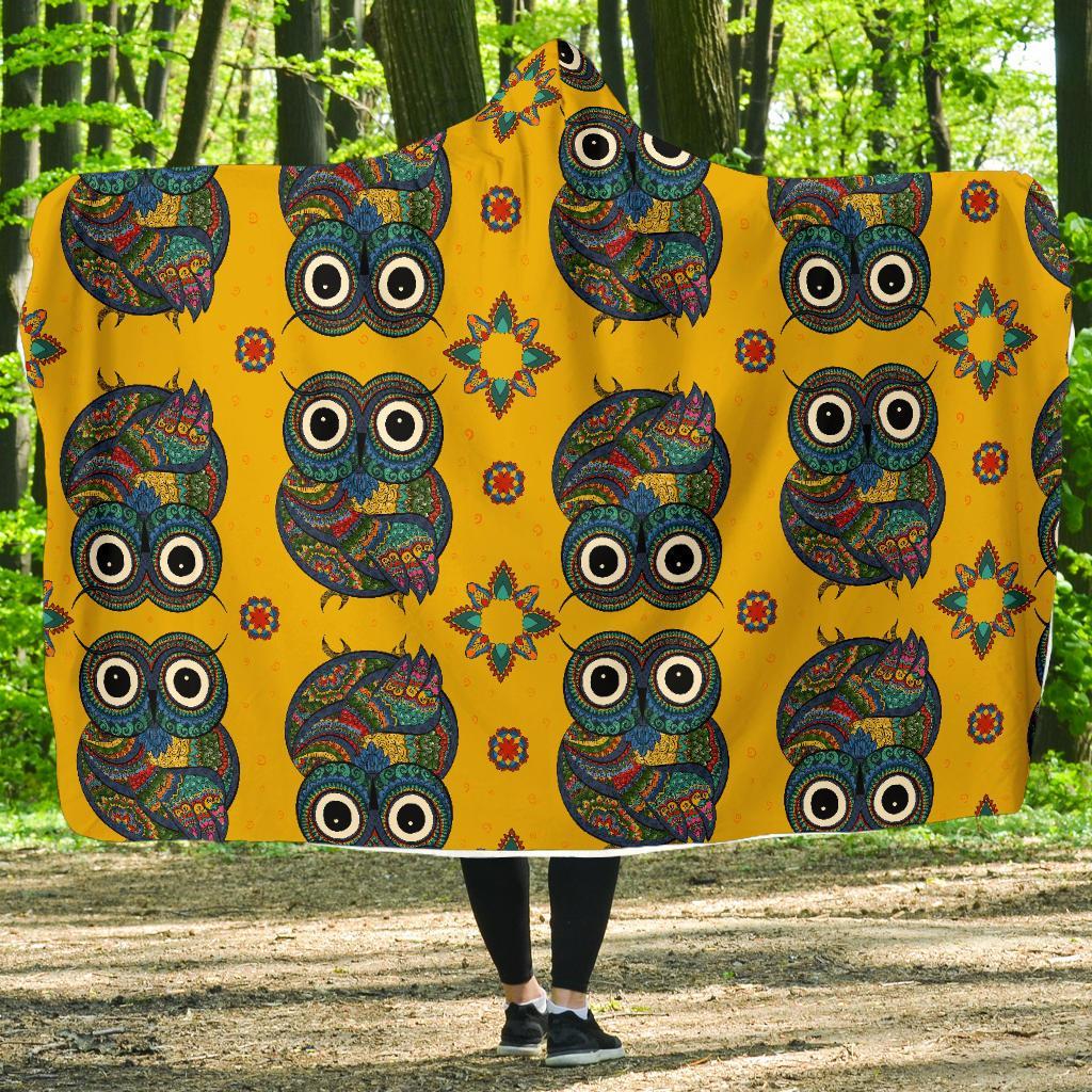 Ornamental Owl Pattern Print Hooded Blanket-grizzshop