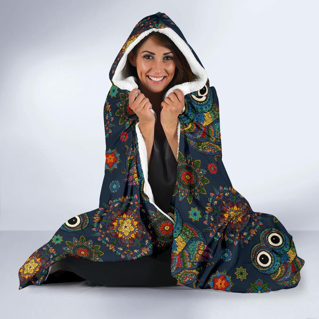 Ornamental Owl Print Pattern Hooded Blanket-grizzshop