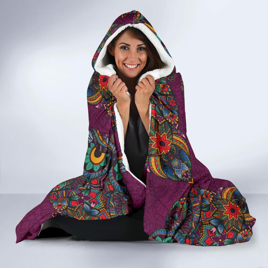 Owl Ornamental Print Pattern Hooded Blanket-grizzshop