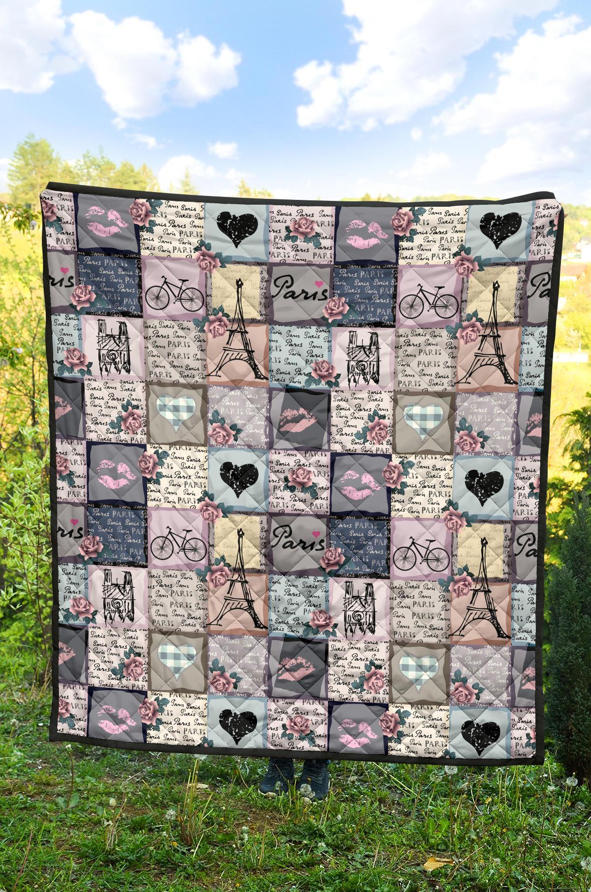 Paris Pattern Print Quilt-grizzshop