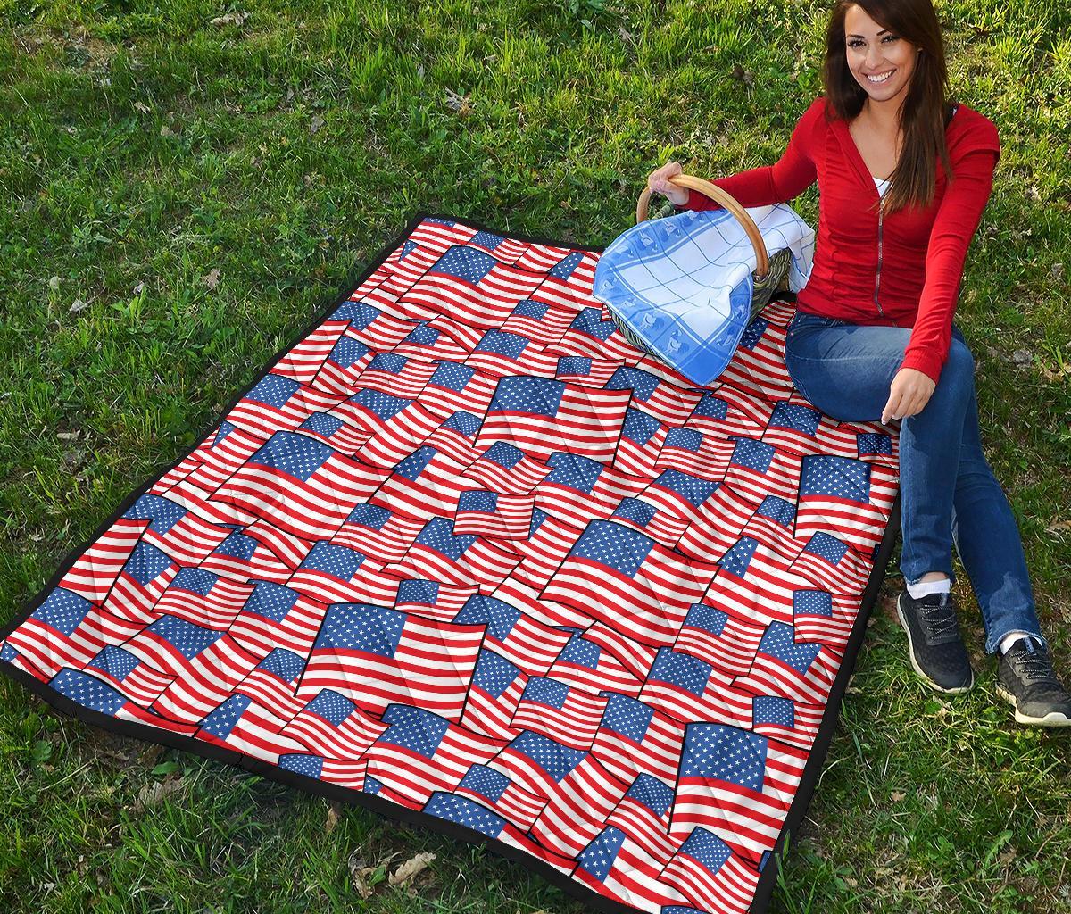 Patriot Pattern Print Quilt-grizzshop