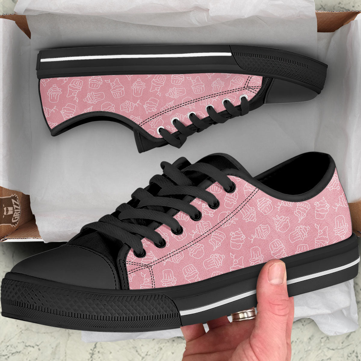 Pattern Mini Cupcake Print Black Low Top Shoes-grizzshop