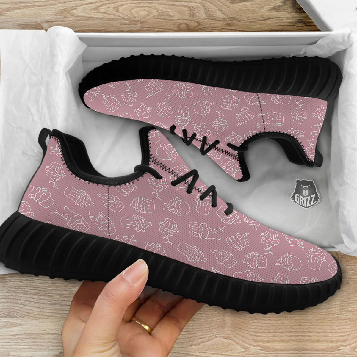 Pattern Mini Cupcake Print Black Walking Shoes-grizzshop