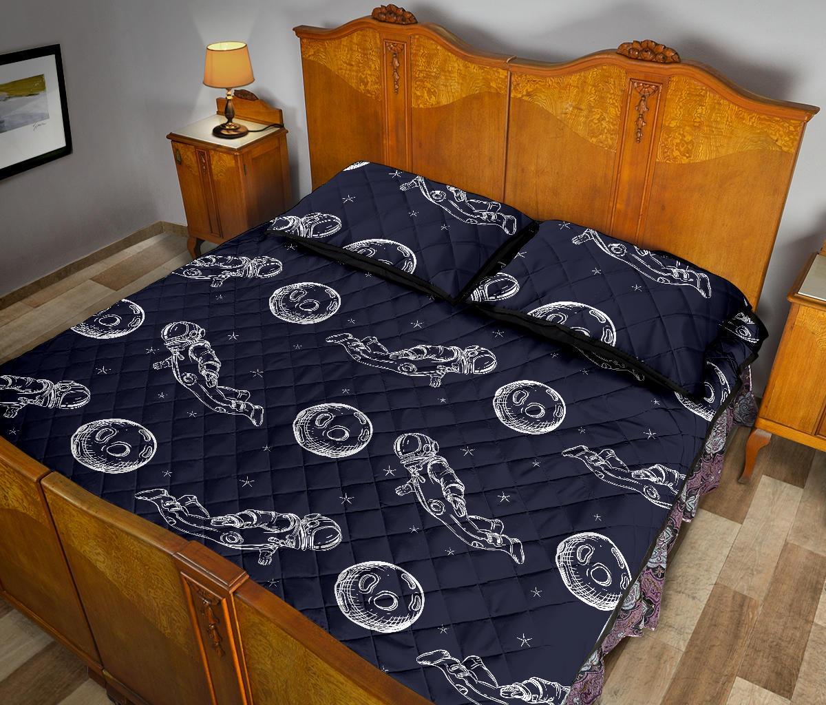 Pattern Print Astronaut Bed Set Quilt-grizzshop