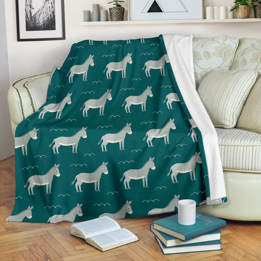 Pattern Print Donkey Blanket-grizzshop