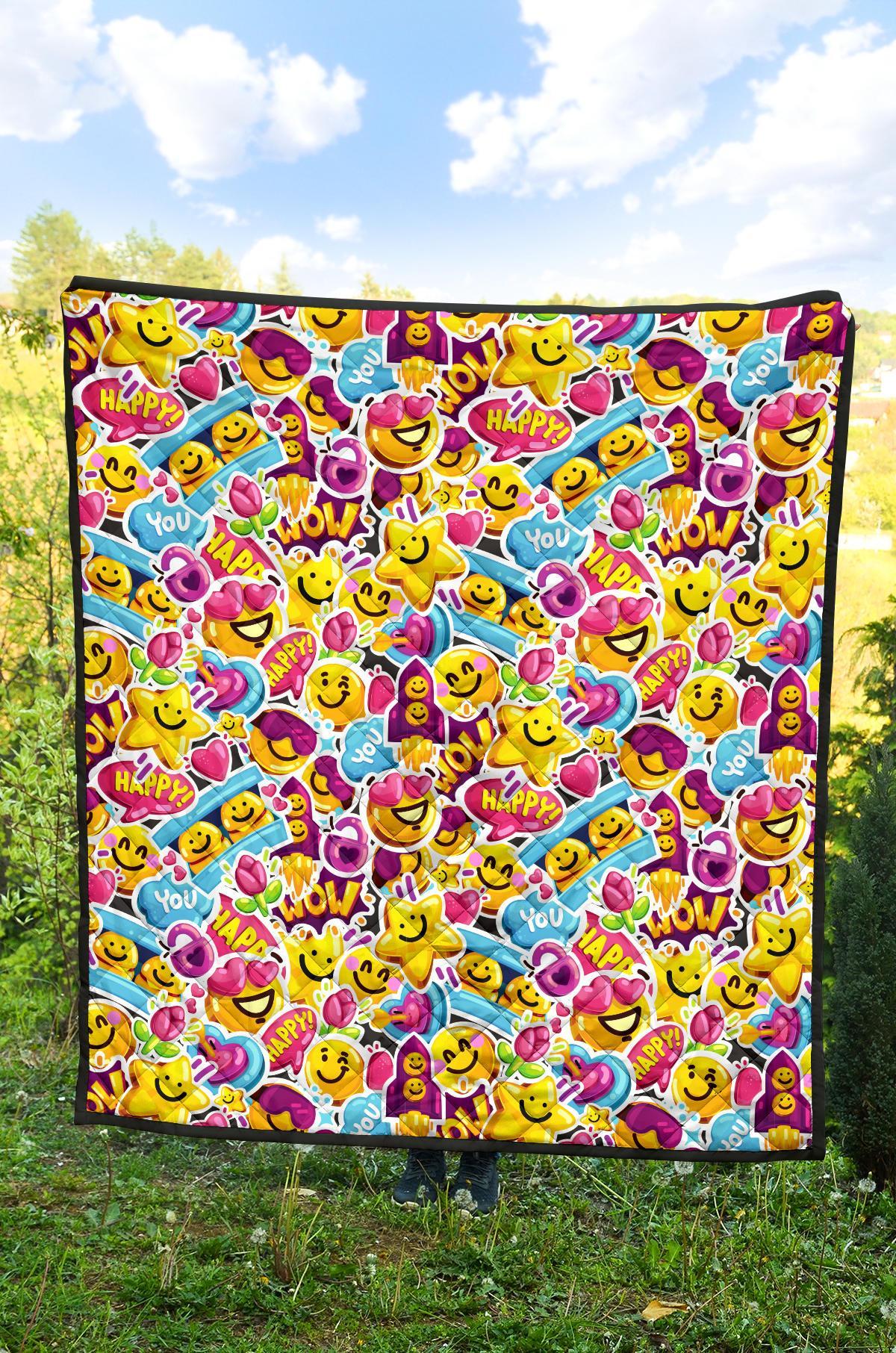 Pattern Print Emoji Quilt-grizzshop