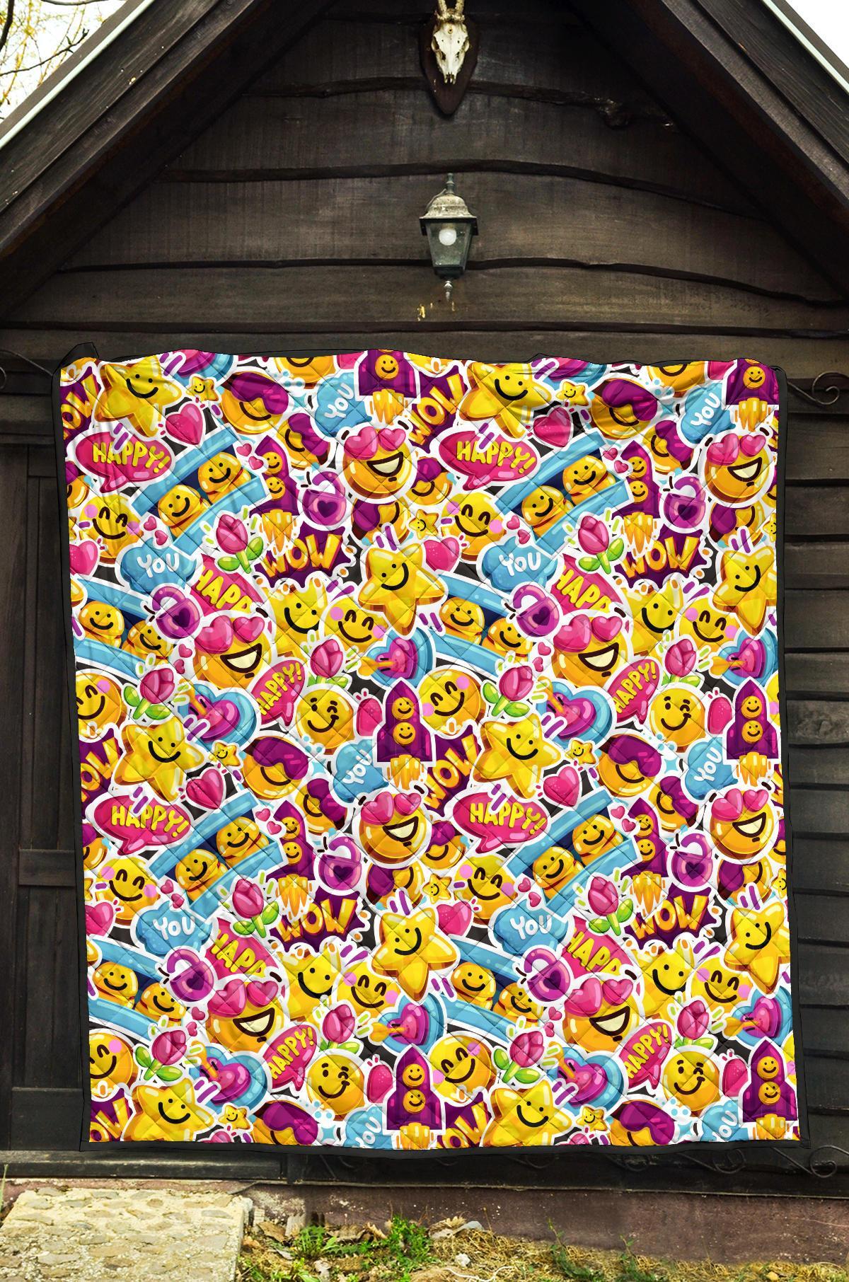 Pattern Print Emoji Quilt-grizzshop