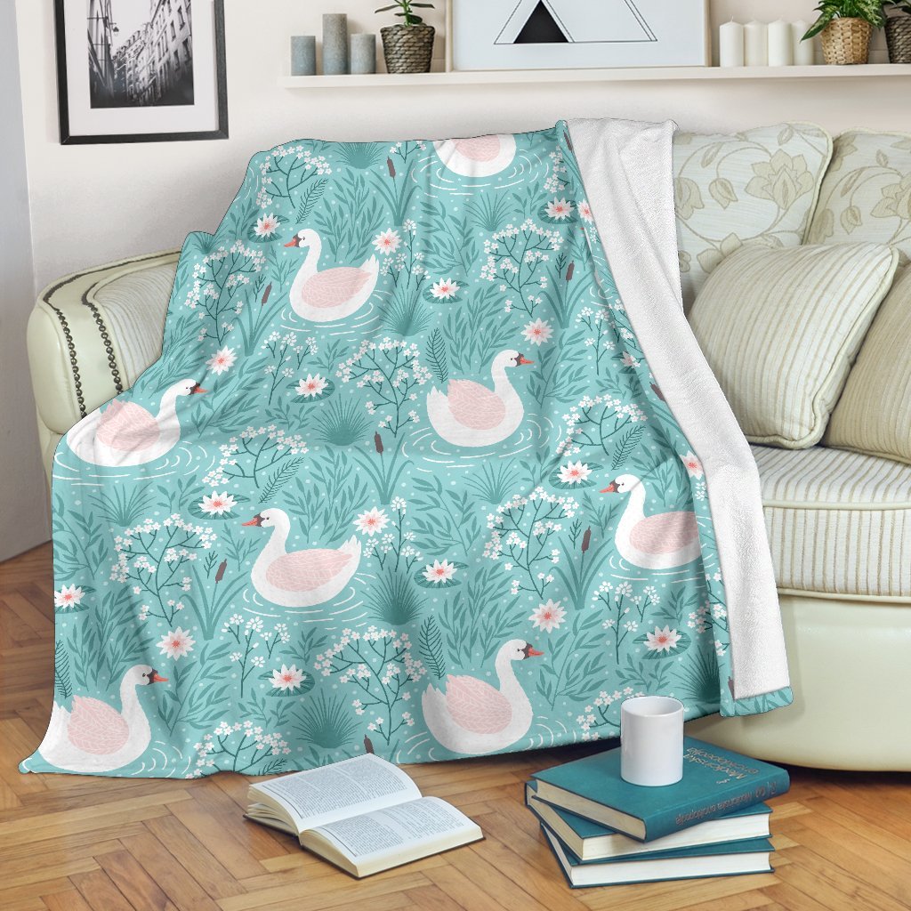 Pattern Print Floral Swan Blanket-grizzshop