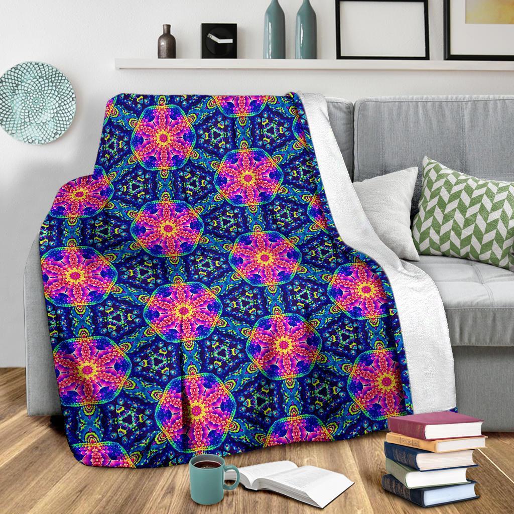 Pattern Print Kaleidoscope Blanket-grizzshop